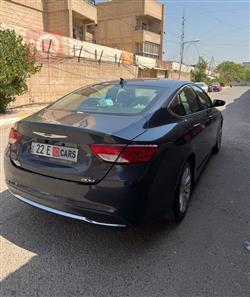 كرايسلر 200